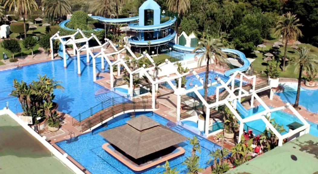 ベナルマデナPrecioso Apartamento Frente Al Mar Benalbeachアパートメント エクステリア 写真